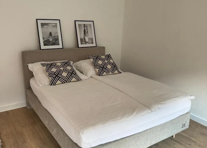 Moderne Wohnung In Stadionnaehe Mit Parkplatz