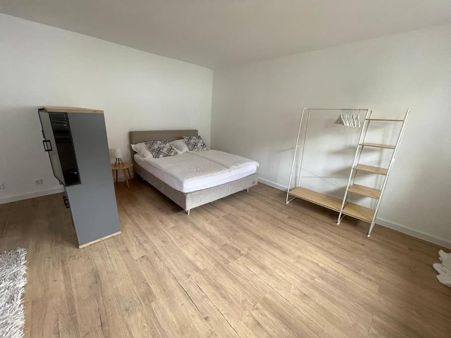 Apartment Moderne In Stadionnaehe Mit Parkplatz *